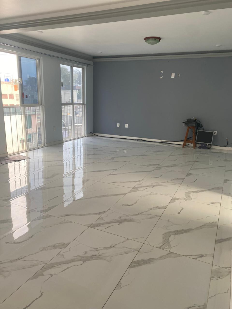 Departamento Recién Remodelado En Venta En Col. 4 Árboles, A Pasos Del AICM