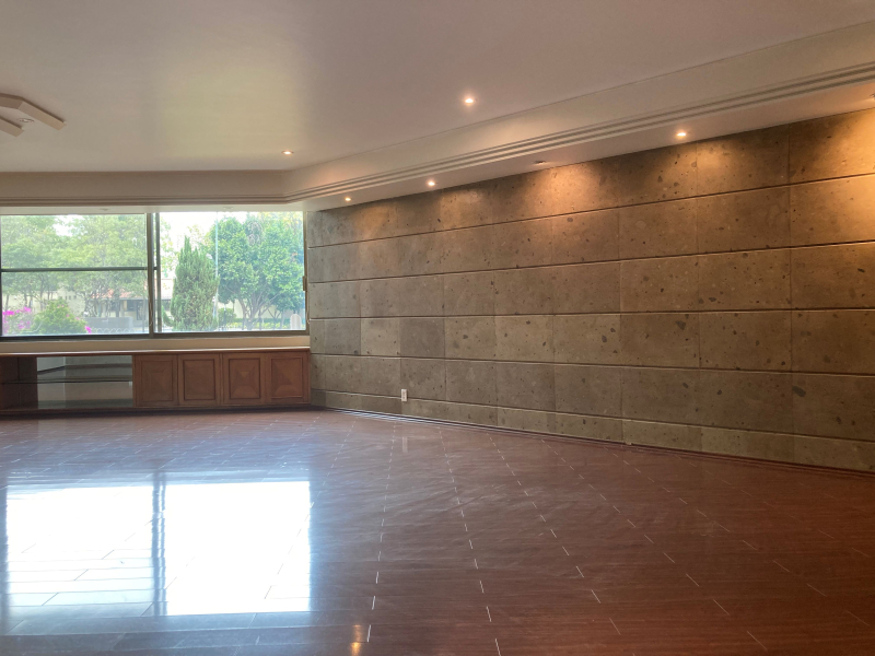 Departamento en VENTA Bosques de las Lomas sobre Paseo de los Laureles