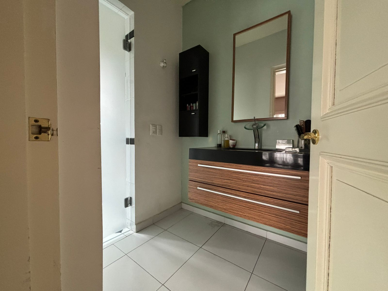 Casa En Condominio En Venta En Lomas De Vista Hermosa
