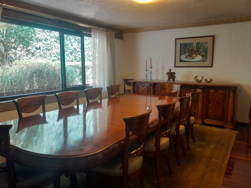 CASA EN VENTA LOMAS DE TECAMACHALCO 2CDA. FTE DE LEONES 