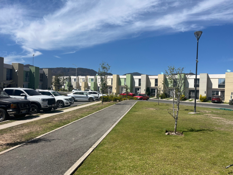 Casa En Renta En Mirador Del Bosque Zapopan