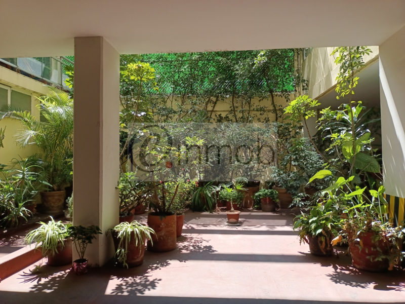 Renta Departamento Amueblado En Polanco, 2 Recámaras Con Balcón