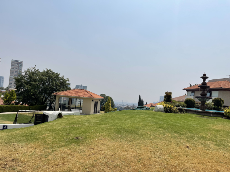 VENTA CASA EN CONDOMINIO,  LAURELES-BOSQUES DE LAS LOMAS