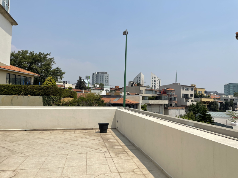VENTA CASA EN CONDOMINIO,  LAURELES-BOSQUES DE LAS LOMAS