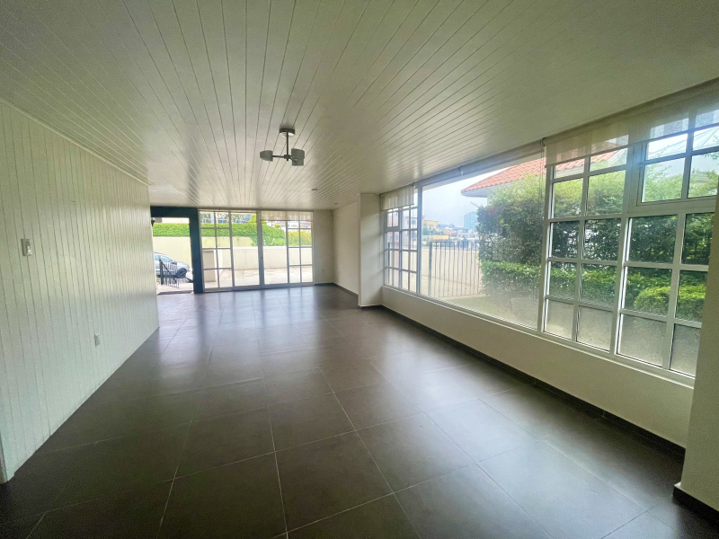 VENTA CASA EN CONDOMINIO,  LAURELES-BOSQUES DE LAS LOMAS