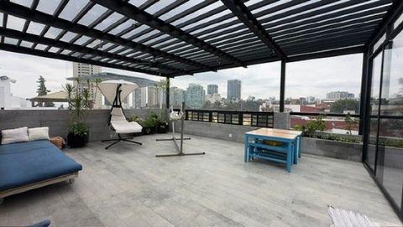 Casa En Venta En Lomas De Las Palmas