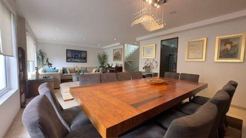 Casa En Venta En Lomas De Las Palmas
