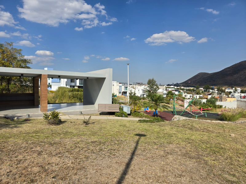 Casa En Venta En Senderos De Monte Verde 