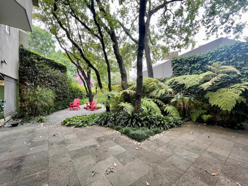 RENTA CASA EN CONDOMINIO-BOSQUES DE REFORMA-BOSQUES DE LAS LOMAS