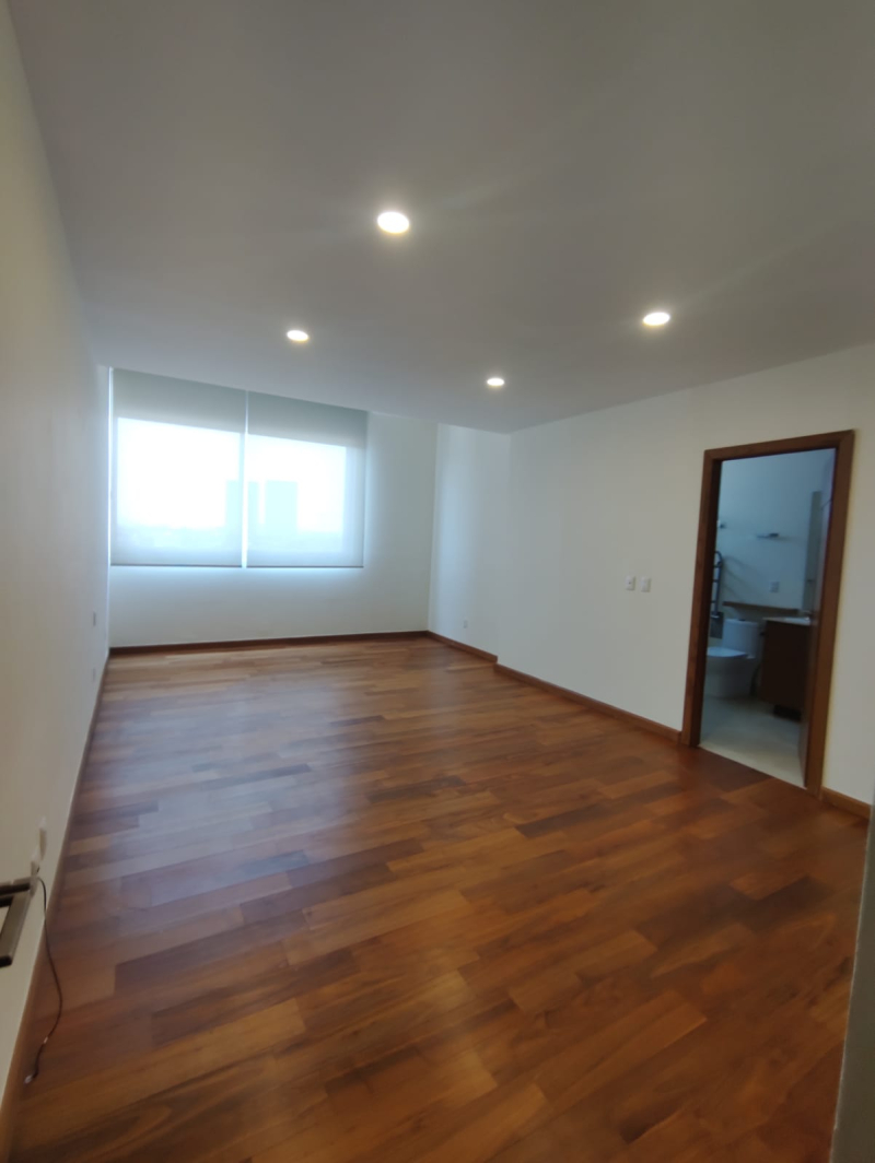 Se Vende Departamento En Lomas Altas