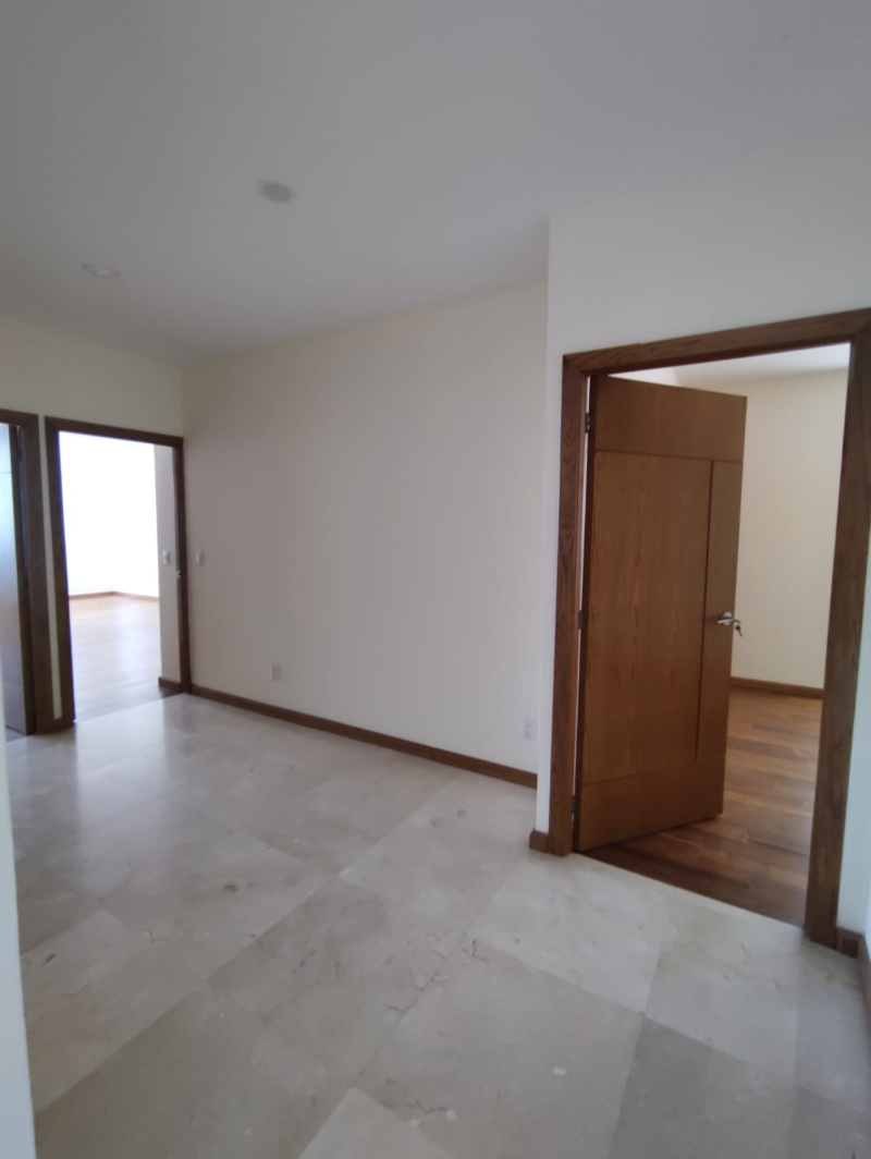 Se Vende Departamento En Lomas Altas