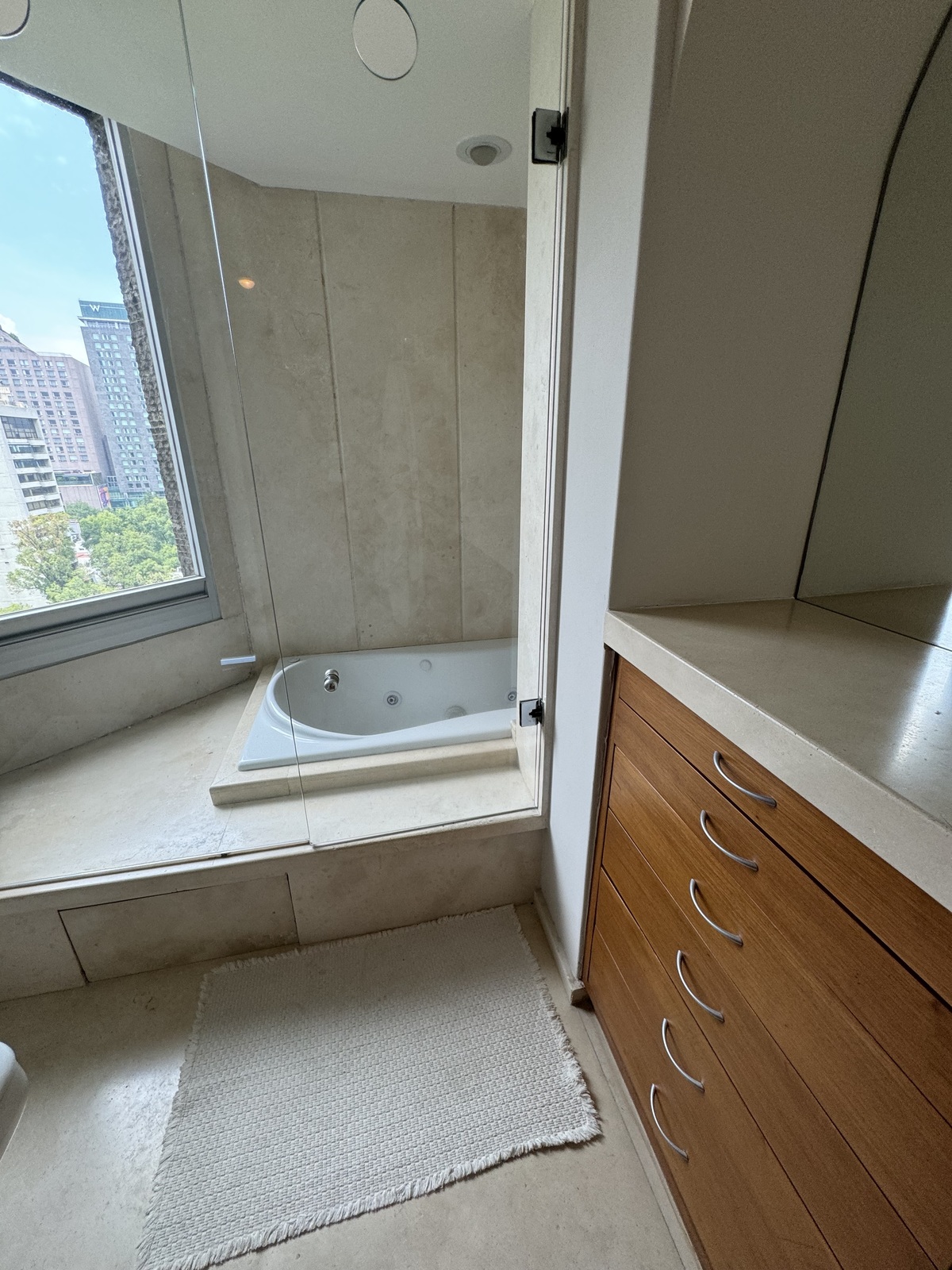 excelente departamento en venta con extraordinaria ubicación
