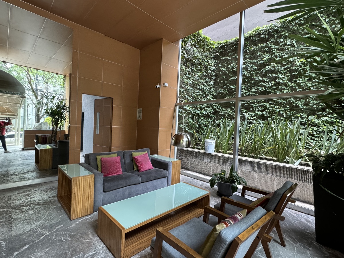 excelente departamento en venta con extraordinaria ubicación