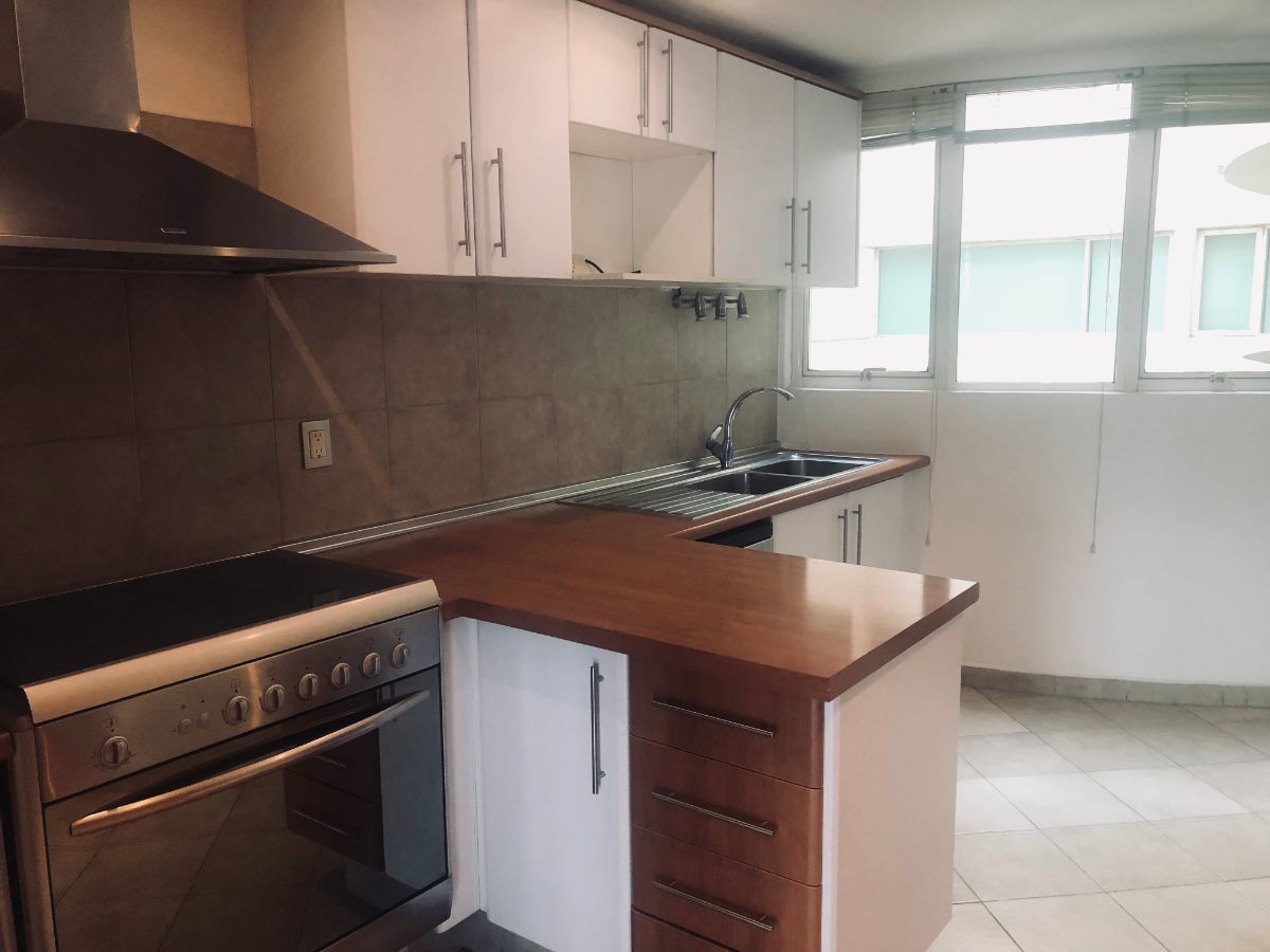 se vende departamento de 3 recamaras en la enramada