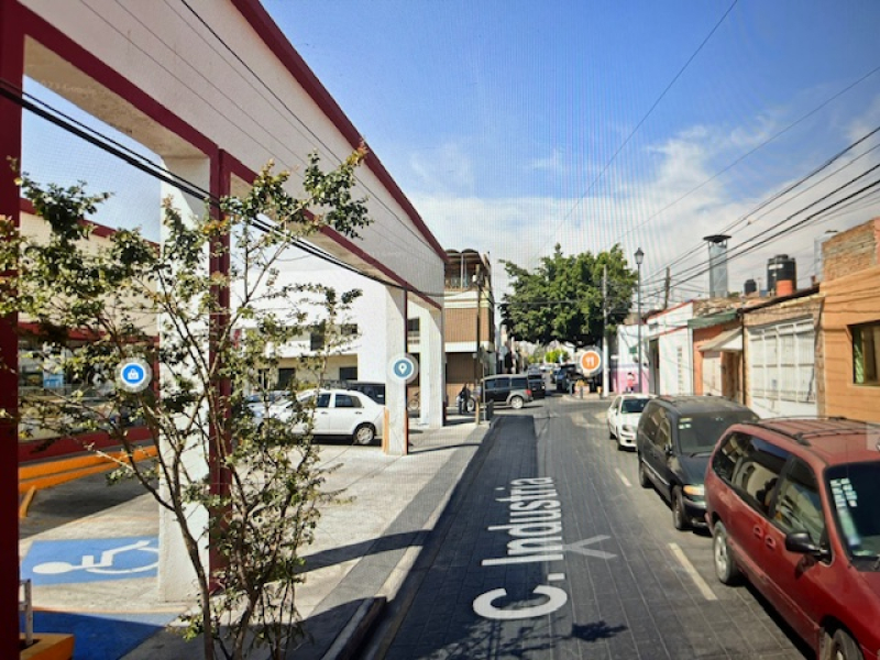 Terreno En Esquina Comercial En  Venta En Zapopan 