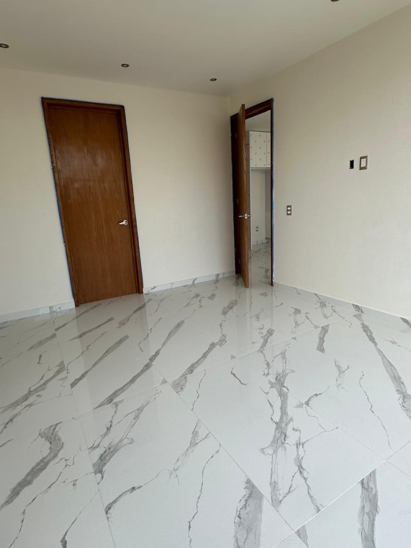Se Vende Departamento En Jardines Universidad