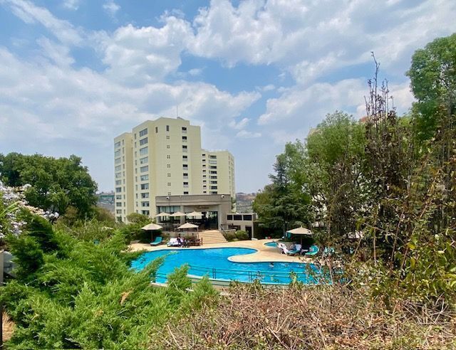 magnifico departamento en venta. frondoso. lomas country club.