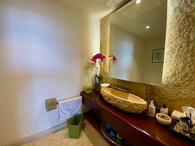 magnifico departamento en venta. frondoso. lomas country club.