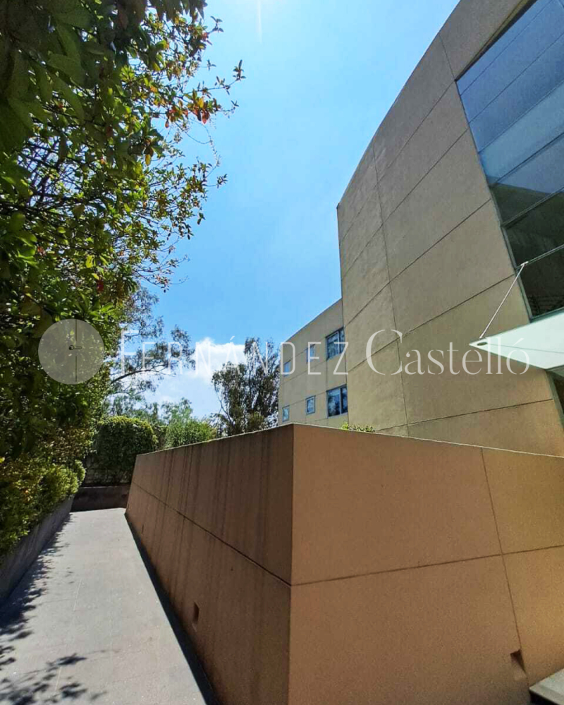 VENTA DE DEPARTAMENTO EN LAS LOMAS