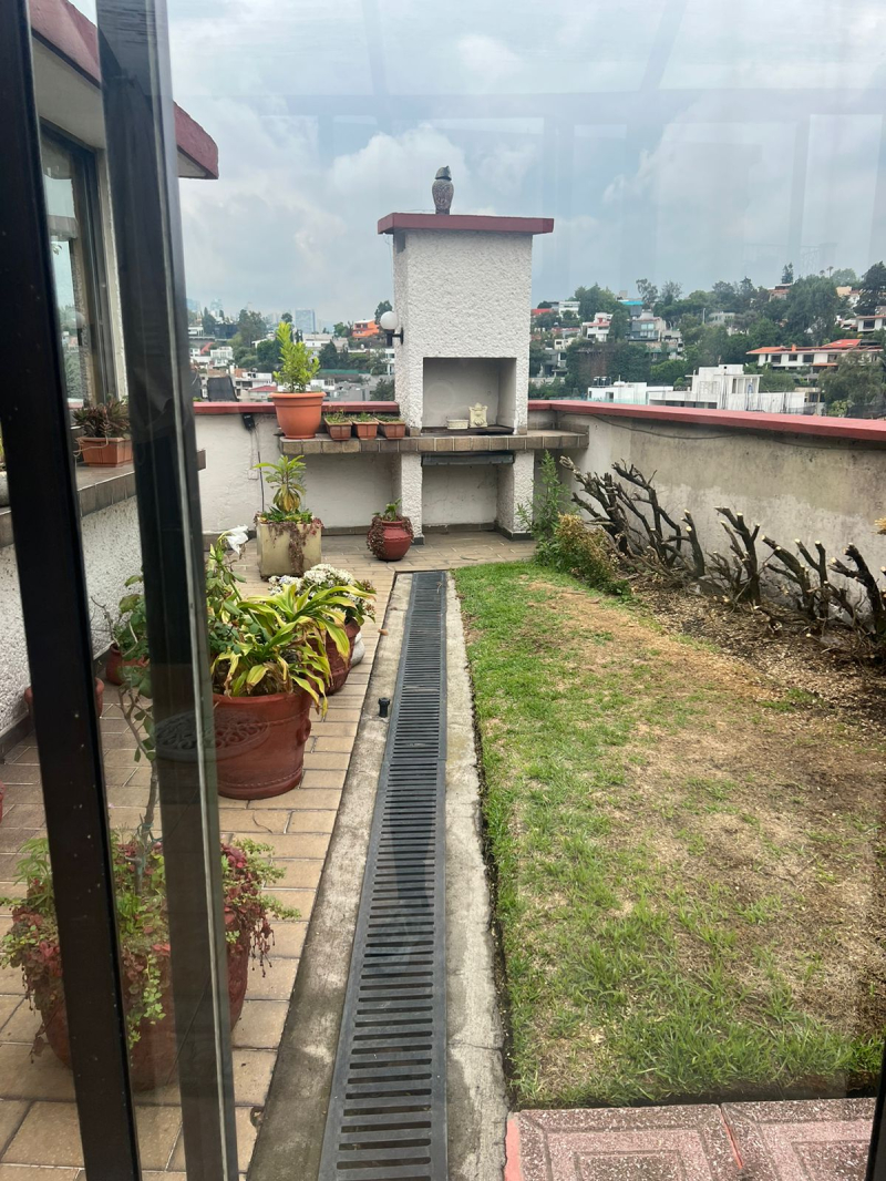 Casa En Venta En Bosques De Las Lomas