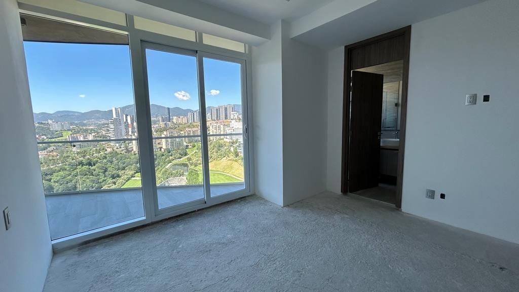 se vende departamento en bosque real 3 recamaras