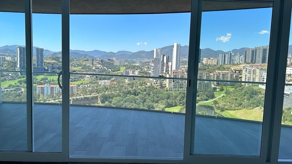 se vende departamento en bosque real 3 recamaras