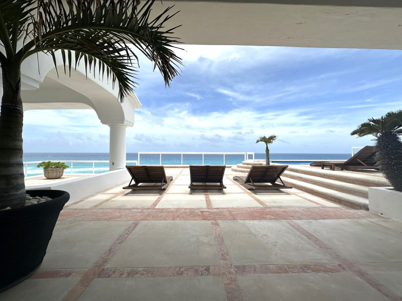 departamento en venta en cancún en “residencial del mar” con alberca privada: