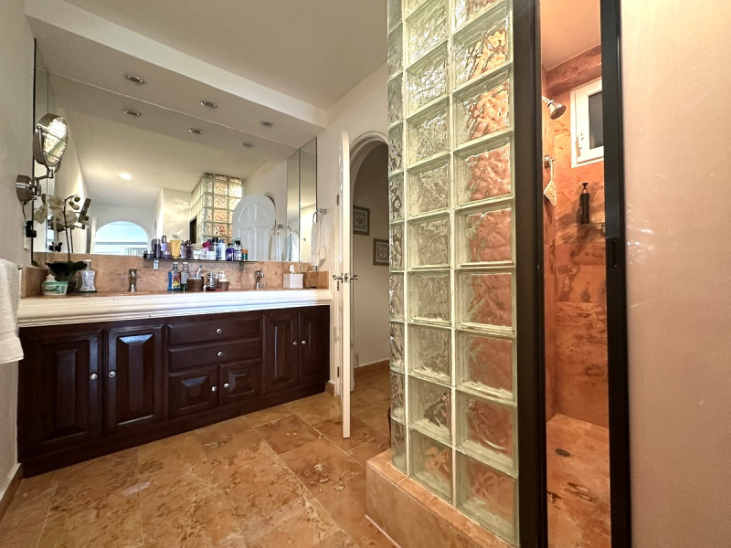 departamento en venta en cancún en “residencial del mar” con alberca privada: