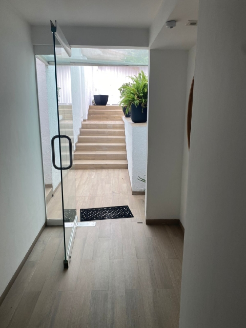 Suite Amueblada En Renta En Lomas Country Club