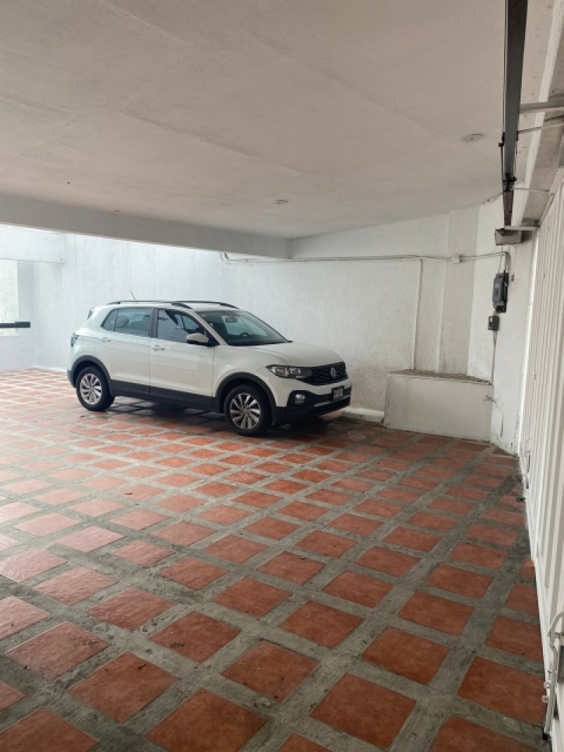 Suite Amueblada En Renta En Lomas Country Club