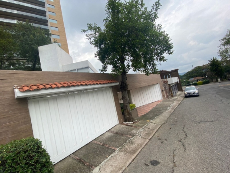 Suite Amueblada En Renta En Lomas Country Club