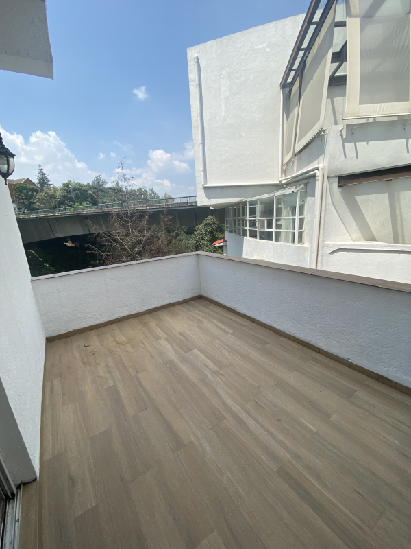 Suite Amueblada En Renta En Lomas Country Club