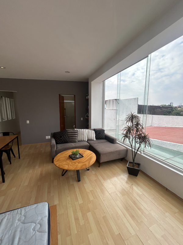 Suite Amueblada En Renta En Lomas Country Club