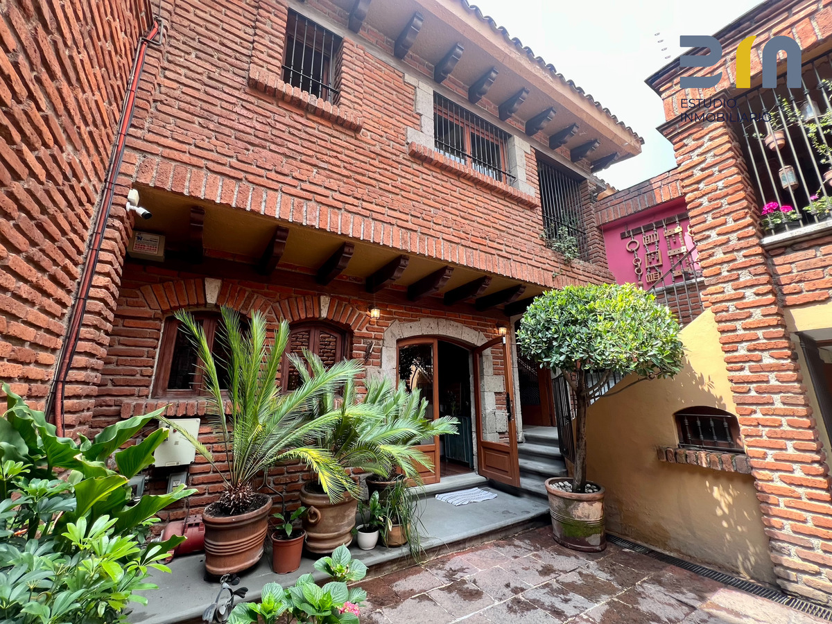 Casa en Venta  La Herradura
