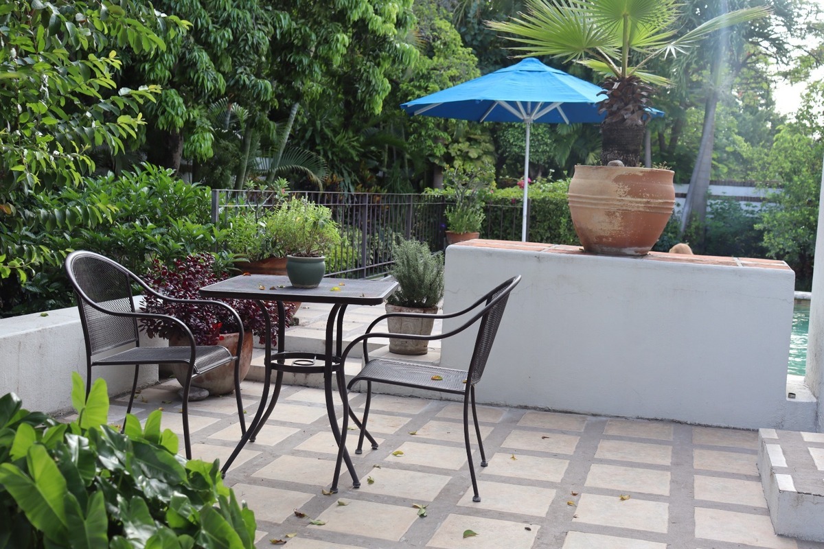 Bonita casa en renta en condominio