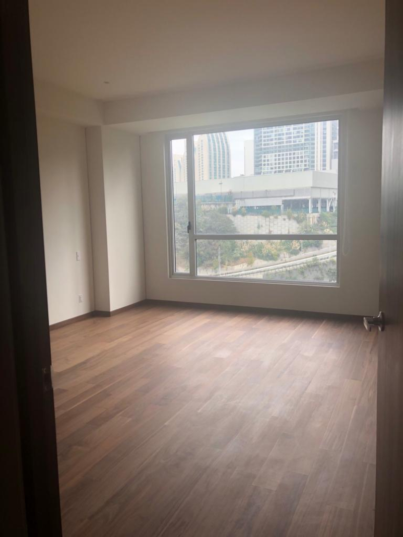 Departamento En Venta Lomas Country Club. 