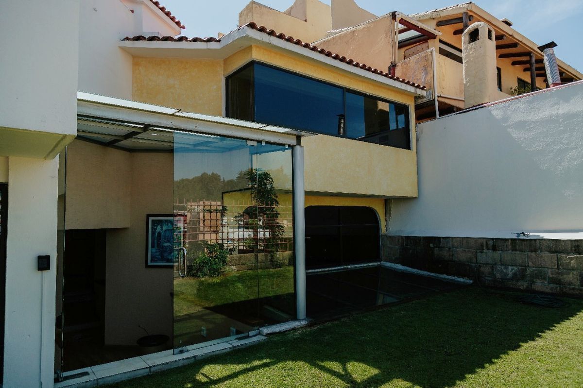 CASA VENTA PARQUES DE LA HERRADURA CON VIGILANCIA