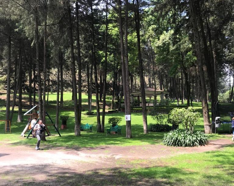 CASA VENTA PARQUES DE LA HERRADURA CON VIGILANCIA