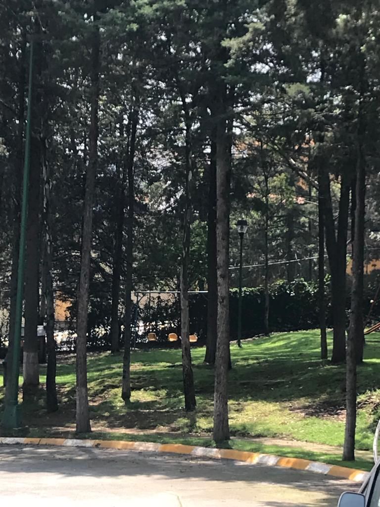 CASA VENTA PARQUES DE LA HERRADURA CON VIGILANCIA