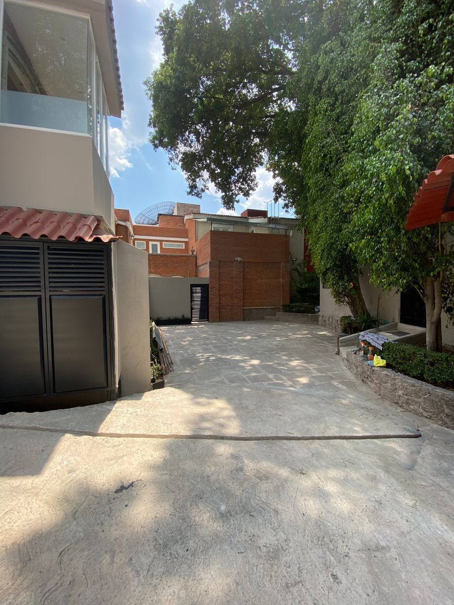 renta bosques de las las lomas granados.