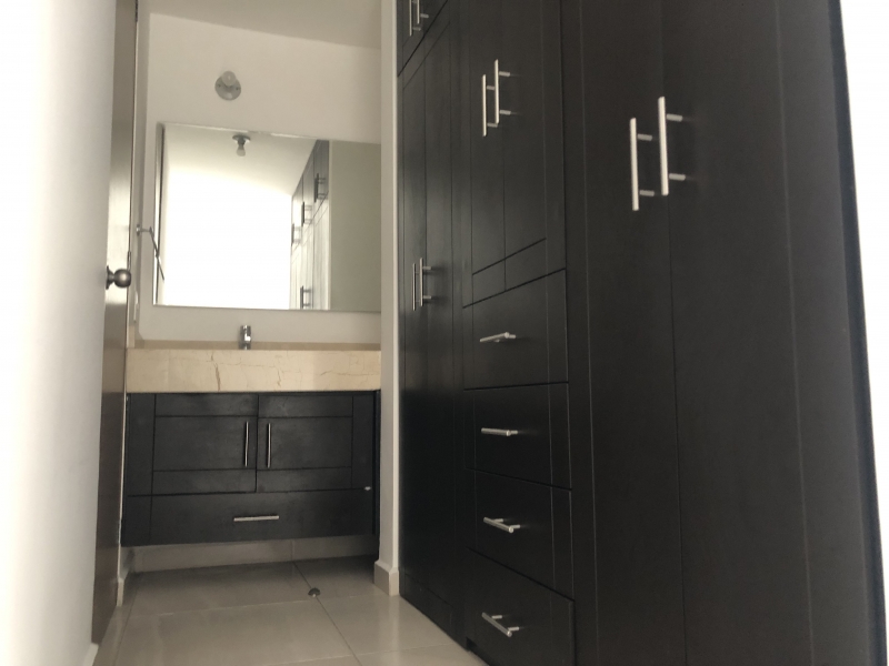 DEPARTAMENTO EN VENTA CERCA PLAZA ANTEA, PRIVALIA AMBIENTA