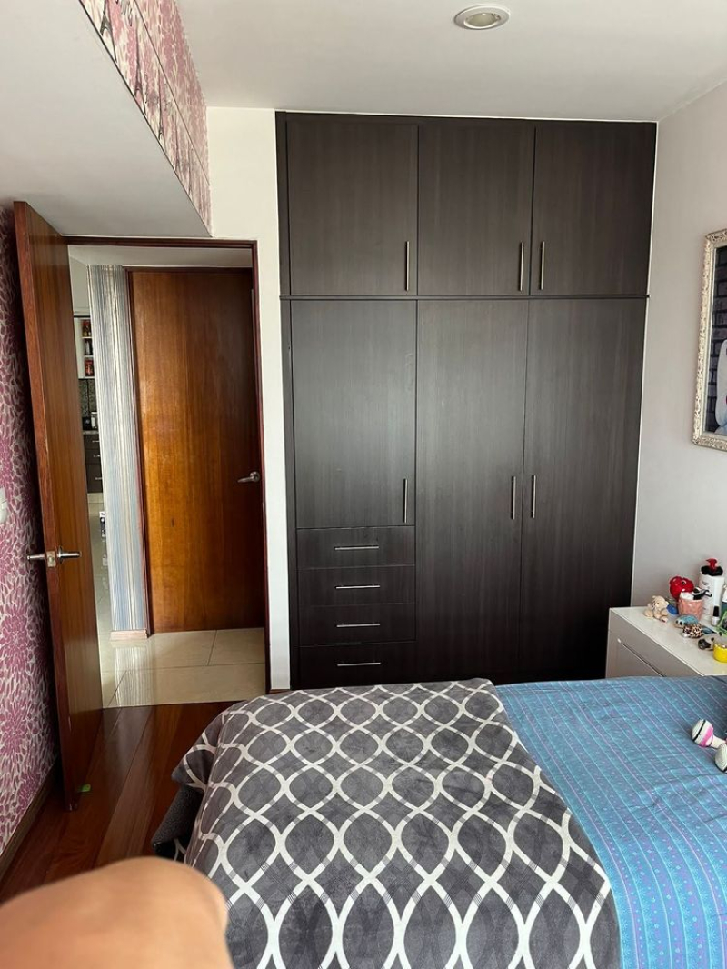 Venta Departamento En Grand Tower Del Valle, Piso 12 Vista Volcanes, 3 Recamaras
