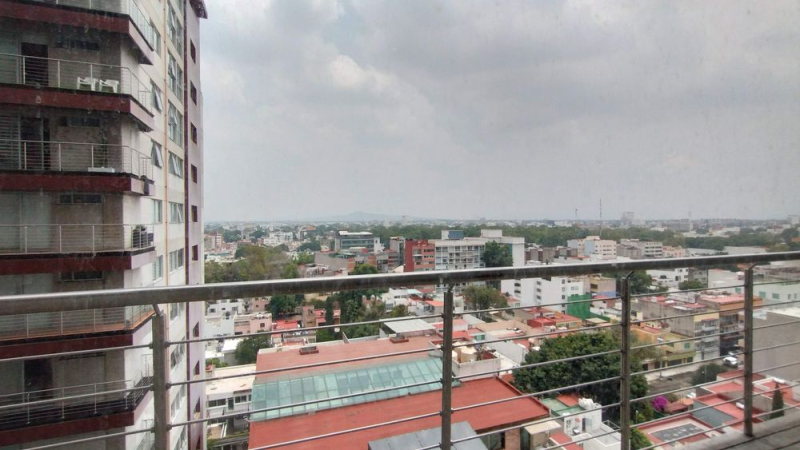 Venta Departamento en Grand Tower del Valle, piso 11 vista Volcanes, 2 recamaras