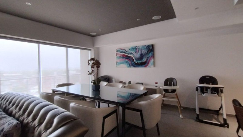 Venta Departamento En Grand Tower Del Valle, Piso 11 Vista Volcanes, 2 Recamaras
