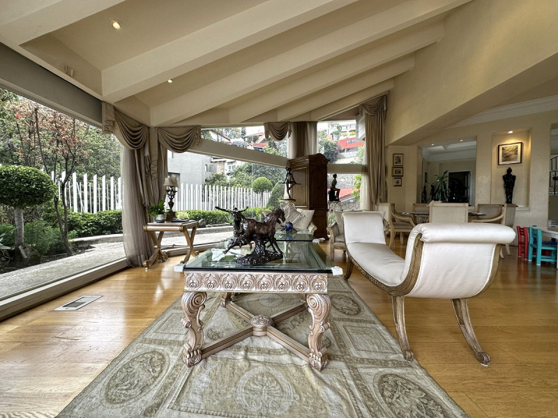 Casa en venta en Bosques de las Lomas