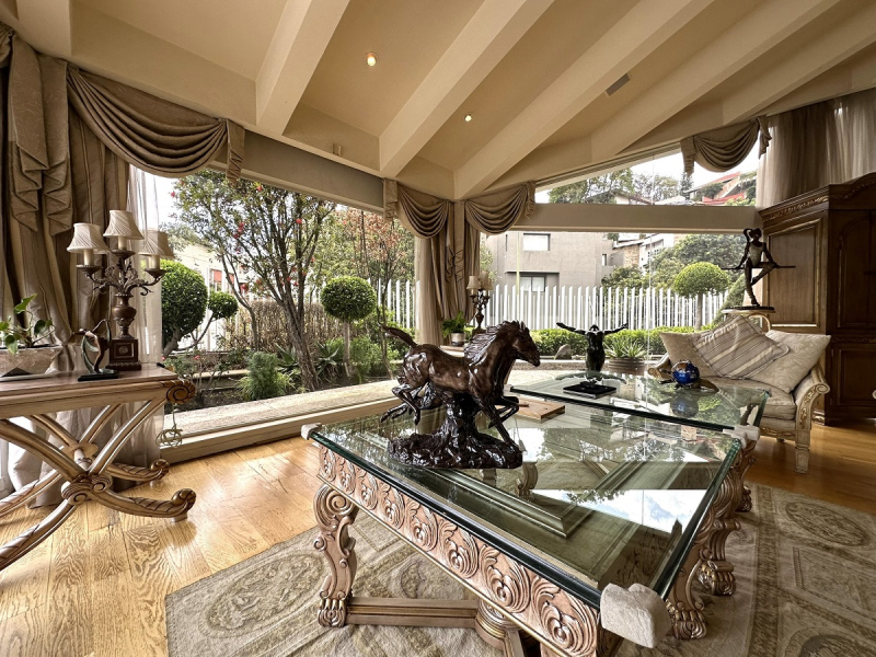 Casa en venta en Bosques de las Lomas