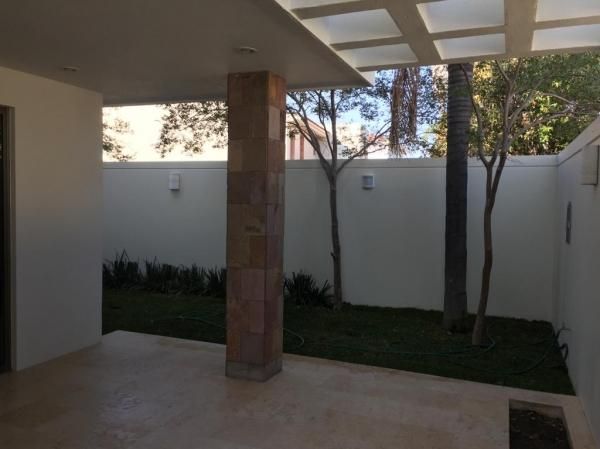   CASA RENTA PUERTA DE HIERRO