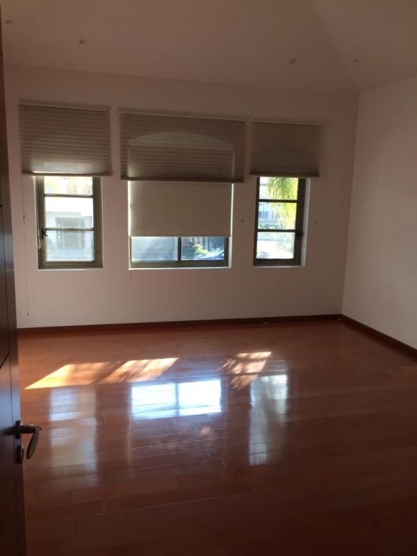   CASA RENTA PUERTA DE HIERRO