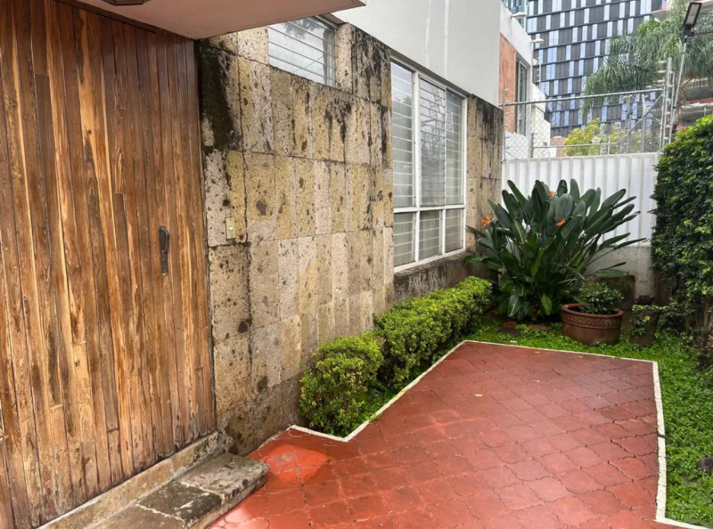 SE VENDEN 2 CASAS EN PROVIDENCIA