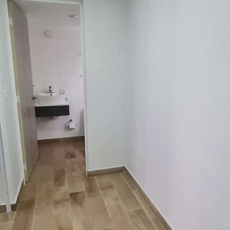 Departamento En Venta En Av. Centenario